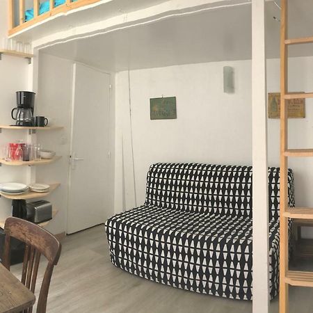 Maisonnette Studio Sur Cour Paris Eksteriør billede
