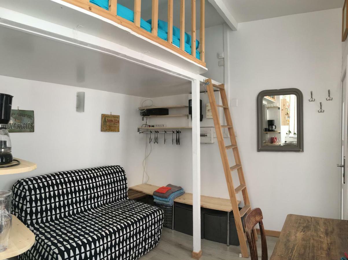 Maisonnette Studio Sur Cour Paris Eksteriør billede