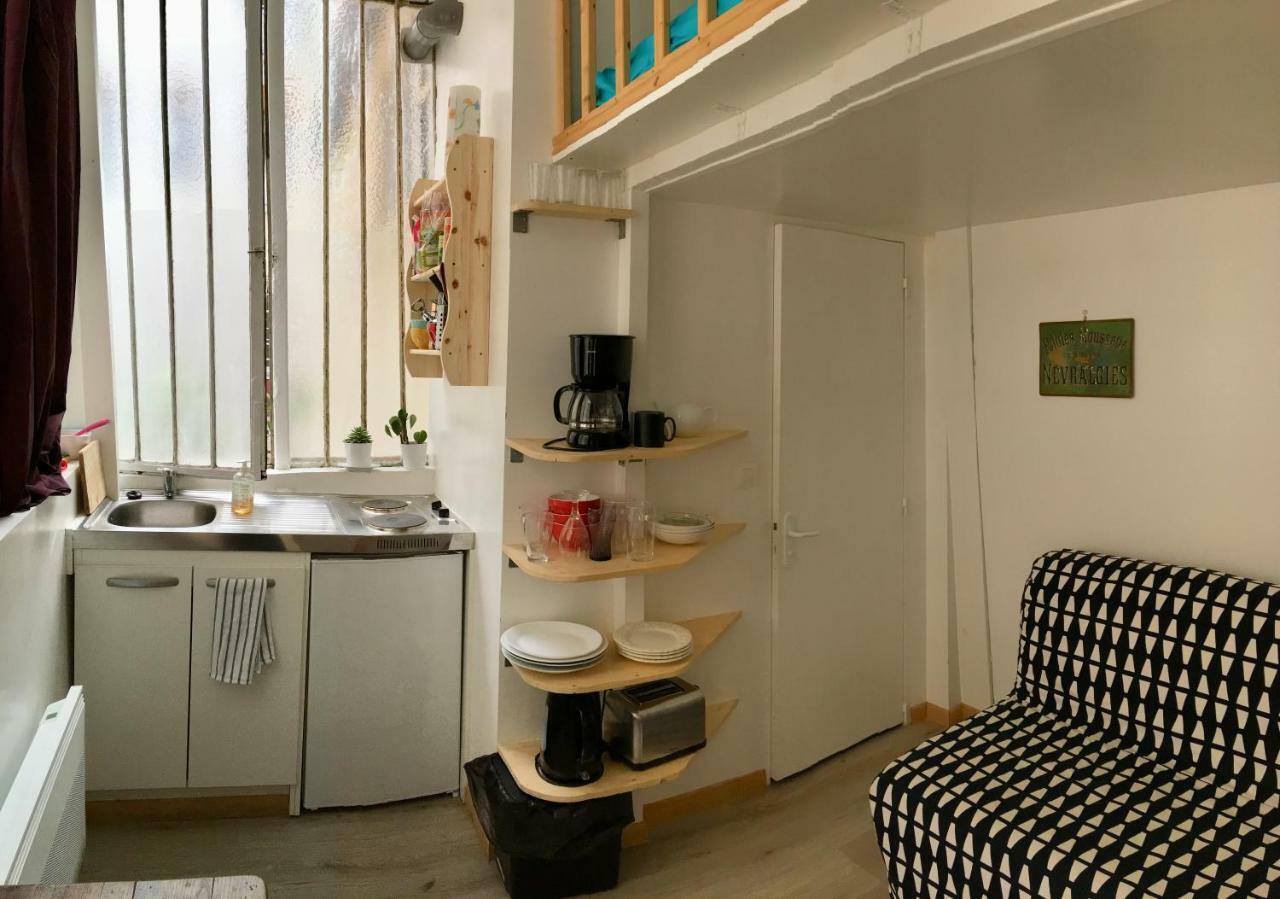 Maisonnette Studio Sur Cour Paris Eksteriør billede