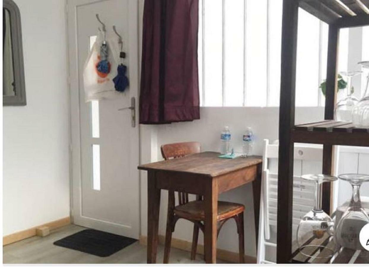 Maisonnette Studio Sur Cour Paris Eksteriør billede